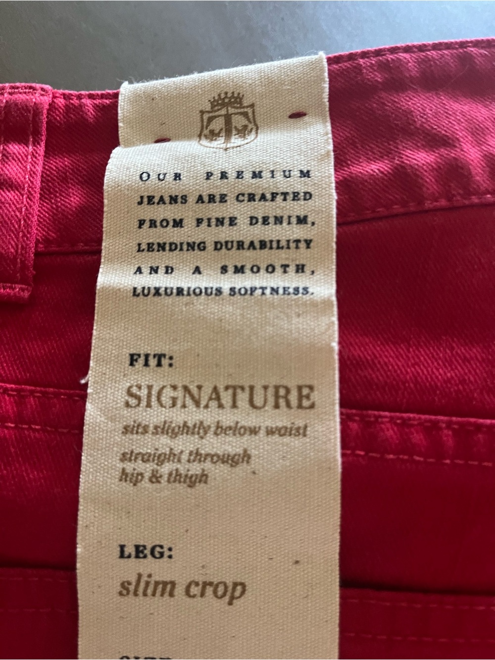 Signature Women’s Slim Crop Ankle Jeans in Red
